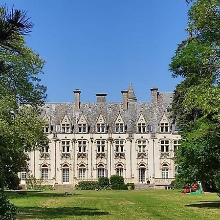 Charmant Studio Au Calme Tout Confort Dans Chateau Neo Gothique Proche Zenith Comet Orleans Parking Voiture Gratuit Wifi Haut Debit Rue Des Montees Екстер'єр фото